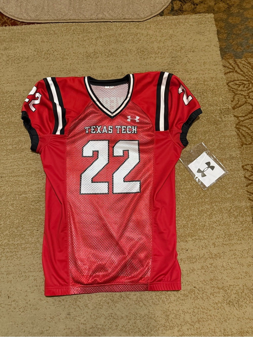 Texas Tech Raiders football jersey NWT size L